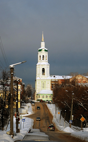 Вид современной Казанской улицы города на Вятке